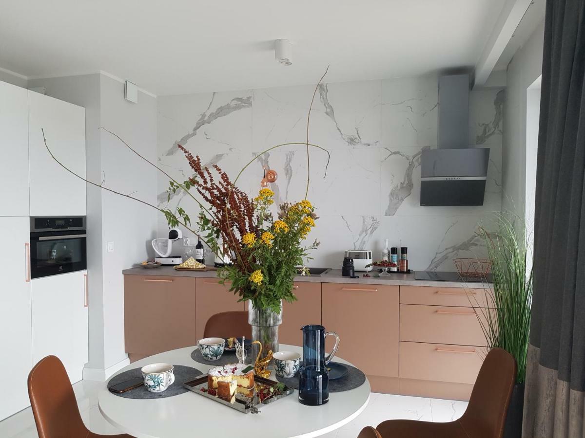 Apartament Marcelin Gold Wes Quality Suite 포즈난 외부 사진