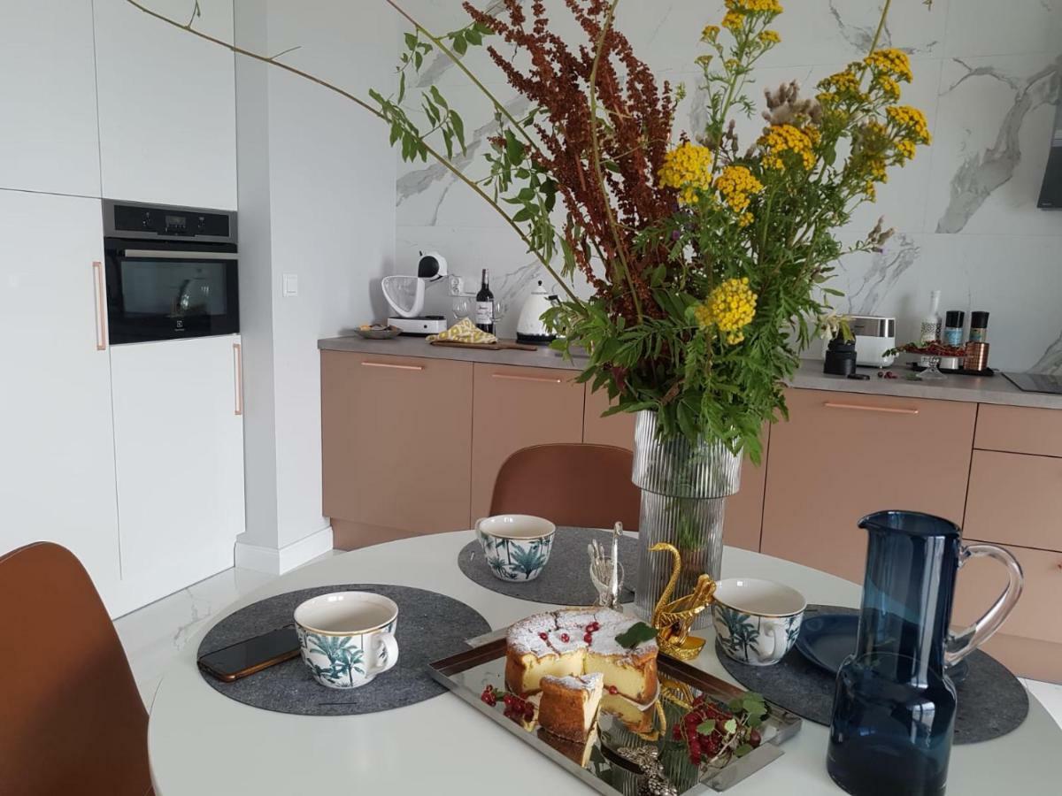 Apartament Marcelin Gold Wes Quality Suite 포즈난 외부 사진